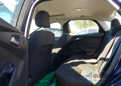 2017 Ford Focus Sel z USA, uszkodzony, nr VIN 1FADP3H22HL235939